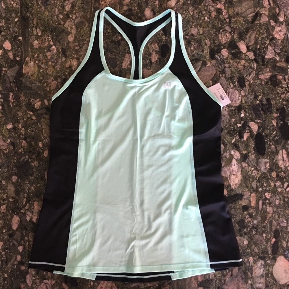 BNWT - Victoria’s Secret Work-out Tank - Size M